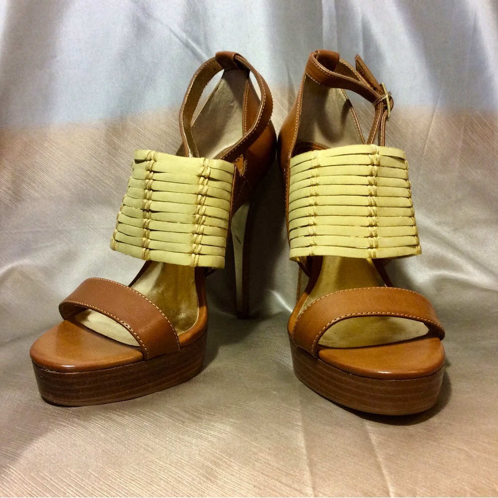 Charles by Charles David Rust Woven Platform High Heel Sandals Sz.8